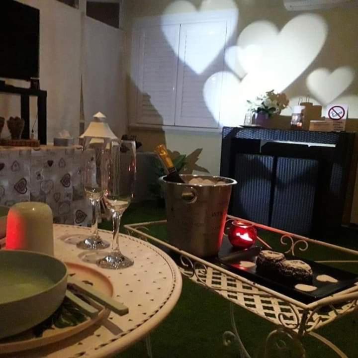 B&B Ravenna In Love Relax Conventello Bagian luar foto